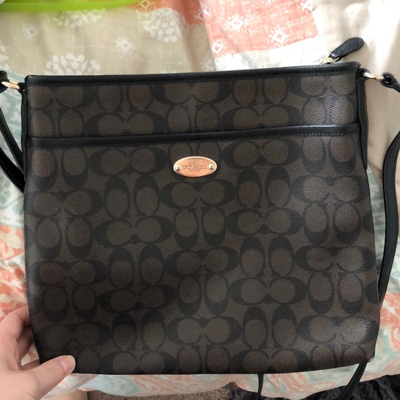 Coach Handbags - Purse